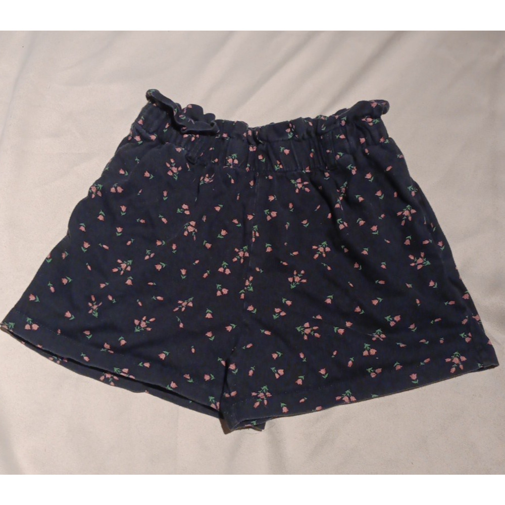 Urban Outfitters Black Floral Smocked Elastic Waist Pull On Flowy Shorts S Small